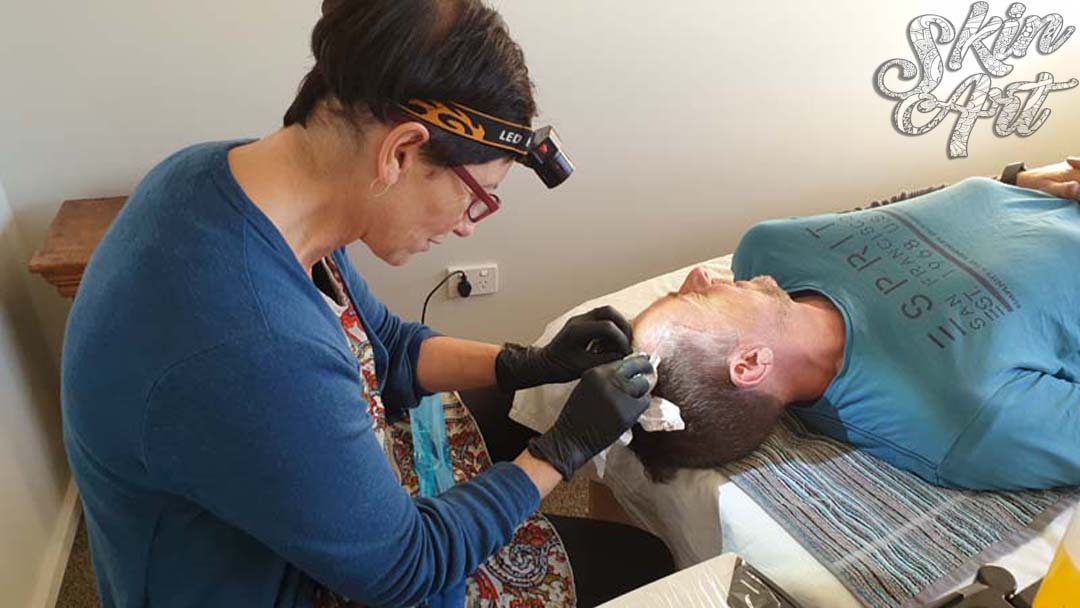 Skinart permanent makeup training photograph 10