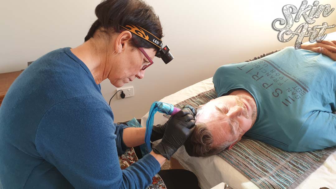 Skinart permanent makeup training photograph 12