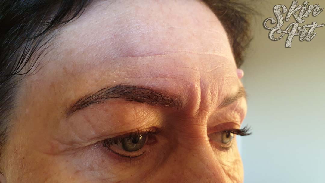 Skinart permanent makeup training photograph 13