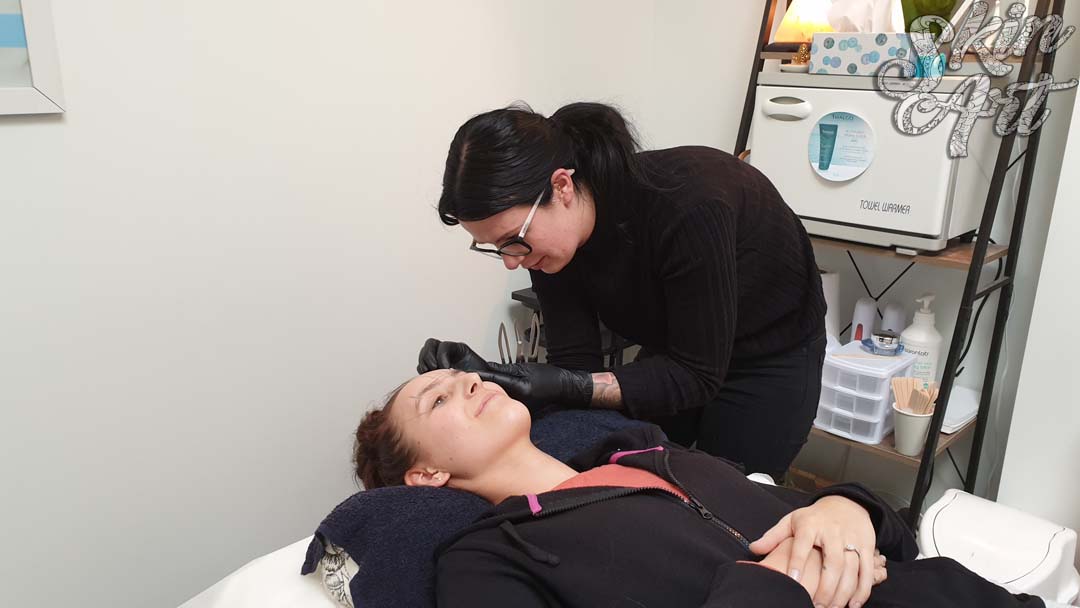 Skinart permanent makeup training photograph 14