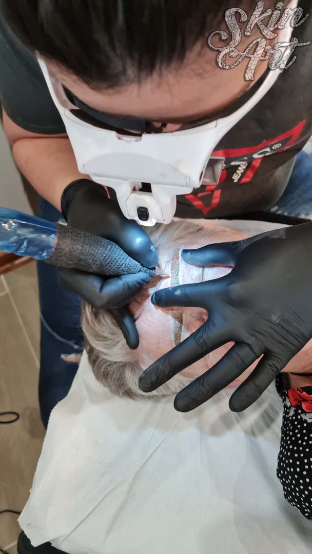 Skinart permanent makeup training photograph 59