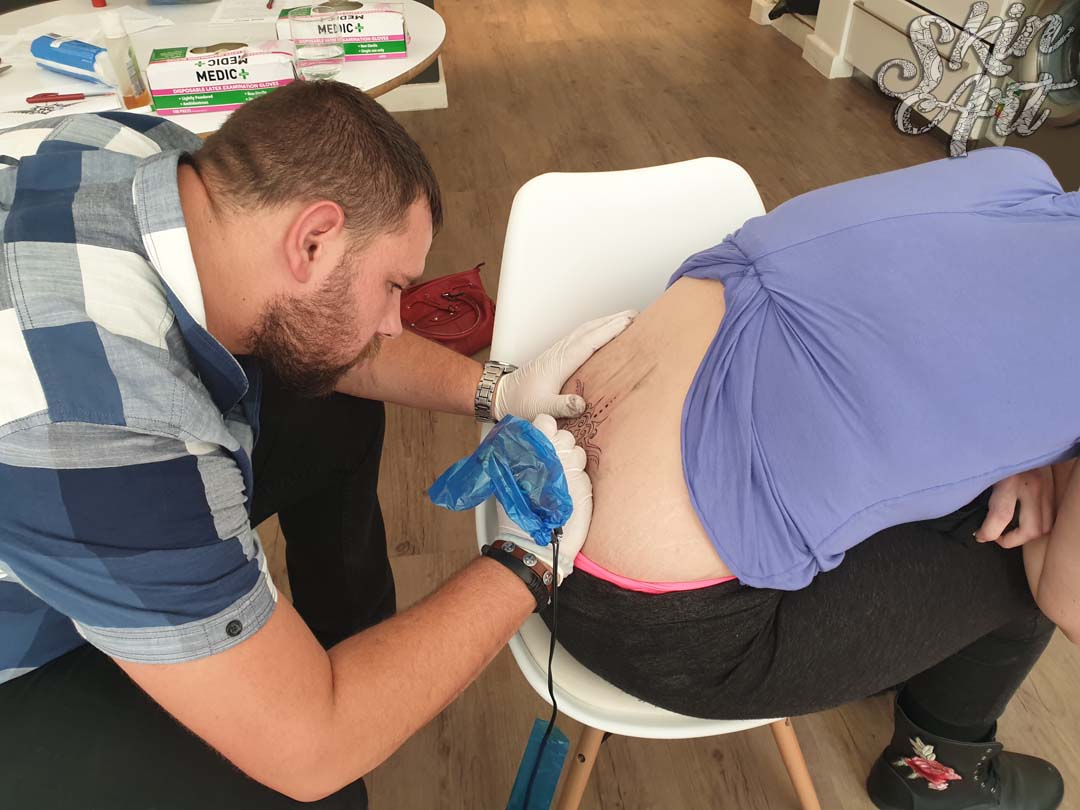 Skinart tattoo training photograph 20