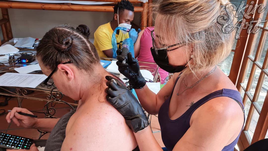 Skinart tattoo training photograph 29